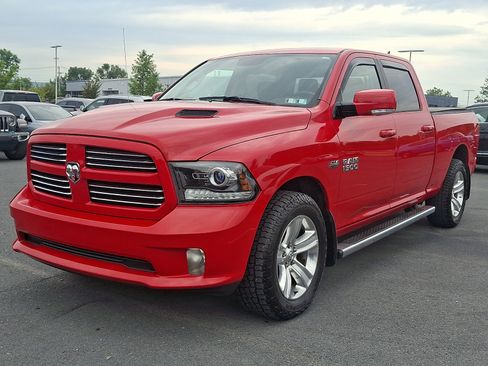 Used 2016 RAM 1500 Sport w/ Convenience Group AWD/4WD image 3