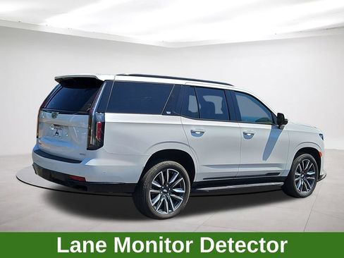 Used 2022 Cadillac Escalade Sport AWD/4WD image 7
