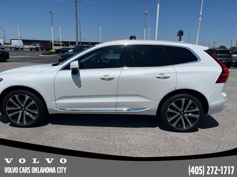 Certified 2023 Volvo XC60 B5 Ultimate w/ Climate Package FWD image 8