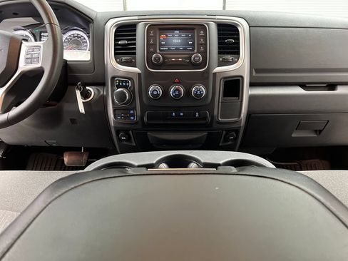 Used 2024 RAM 1500 Warlock AWD/4WD image 37