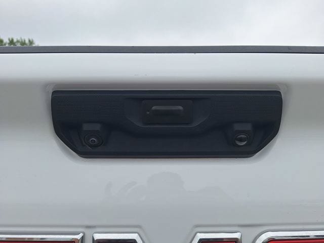 Used 2025 GMC Sierra 2500 Pro w/ 1SA Pro Safety Plus Package AWD/4WD image 39
