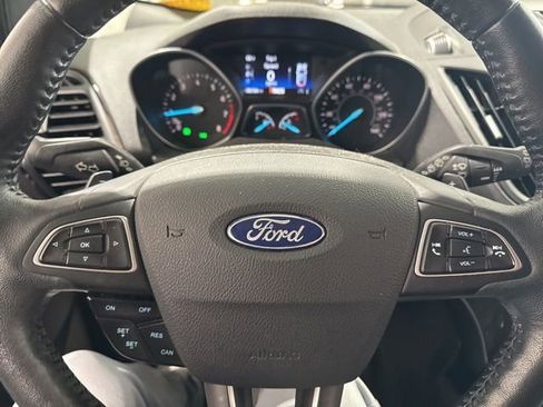 Used 2017 Ford Escape Titanium AWD/4WD image 13