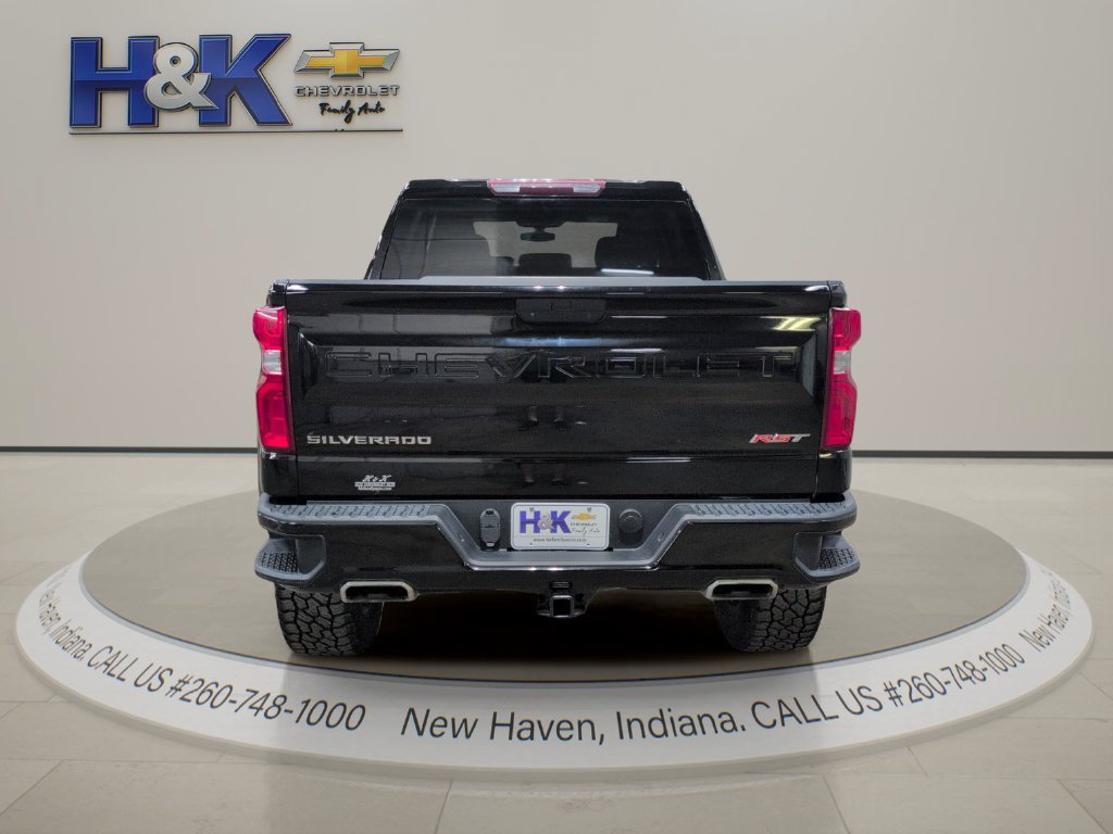 Used 2021 Chevrolet Silverado 1500 RST AWD/4WD image 5