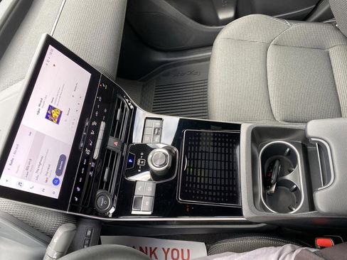 Used 2024 Toyota bZ4X XLE w/ Weather Package image 23