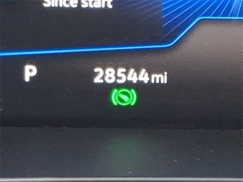 Used 2022 Volkswagen Taos SE w/ Panoramic Sunroof Package image 20