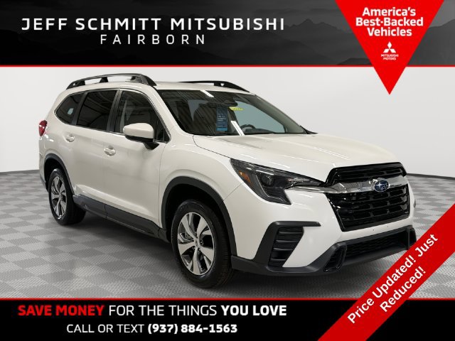 Used 2025 Subaru Ascent Premium AWD/4WD image 1