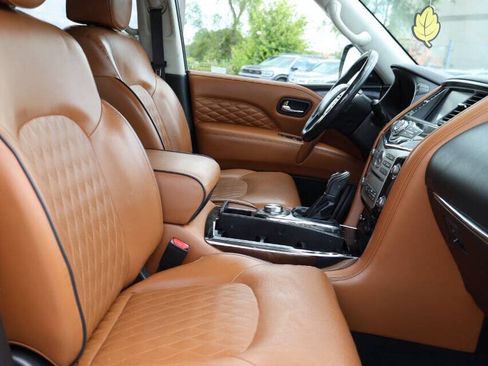 Used 2019 INFINITI QX80 Luxe AWD/4WD image 15