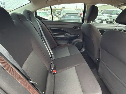 Used 2022 Nissan Versa SR w/ Convenience Package FWD image 28