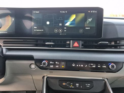 New 2026 Kia Carnival EX image 8