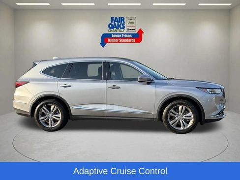 Used 2023 Acura MDX SH-AWD image 5