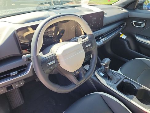 New 2026 Kia K4 GT-Line w/ GT-Line Premium Package FWD image 24