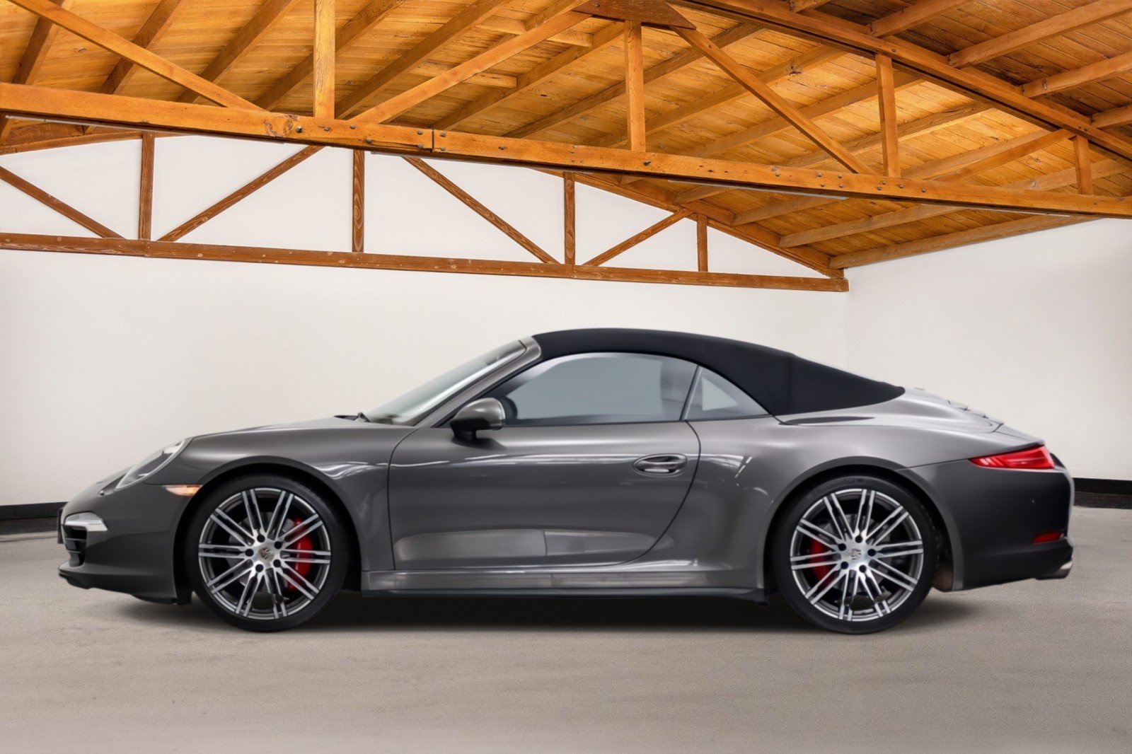 Used 2015 Porsche 911 Carrera 4S AWD/4WD image 3