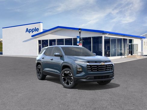 New 2026 Chevrolet Equinox LT AWD/4WD image 1