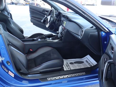 Used 2015 Subaru BRZ Limited image 28