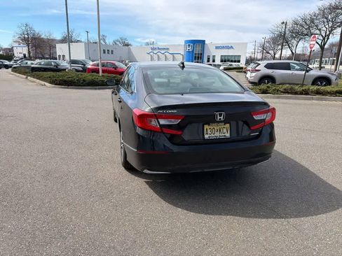 Used 2018 Honda Accord EX-L image 11