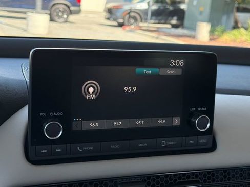 Certified 2025 Honda HR-V LX image 23