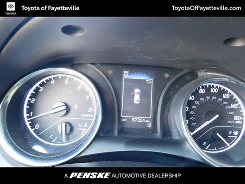 Used 2020 Toyota Camry LE FWD image 11