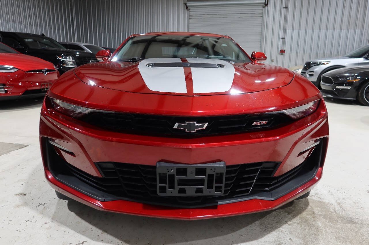 Used 2021 Chevrolet Camaro SS RWD image 8