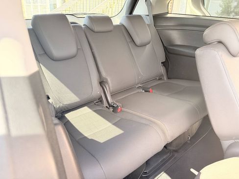 Used 2018 Honda Odyssey EX-L image 16