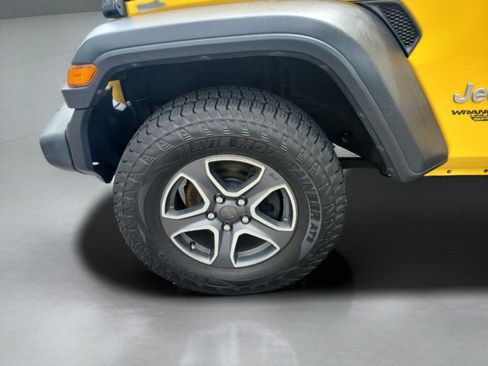 Used 2018 Jeep Wrangler Unlimited Sport AWD/4WD image 27