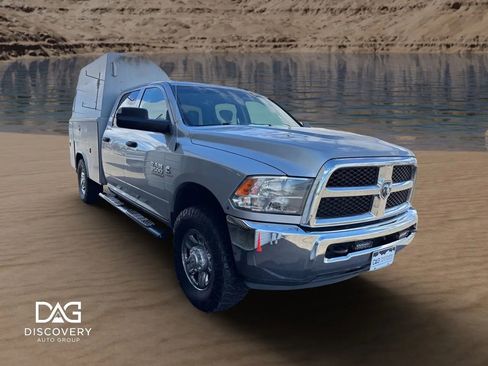 Used 2017 RAM 3500 Tradesman w/ Chrome Appearance Group image 3