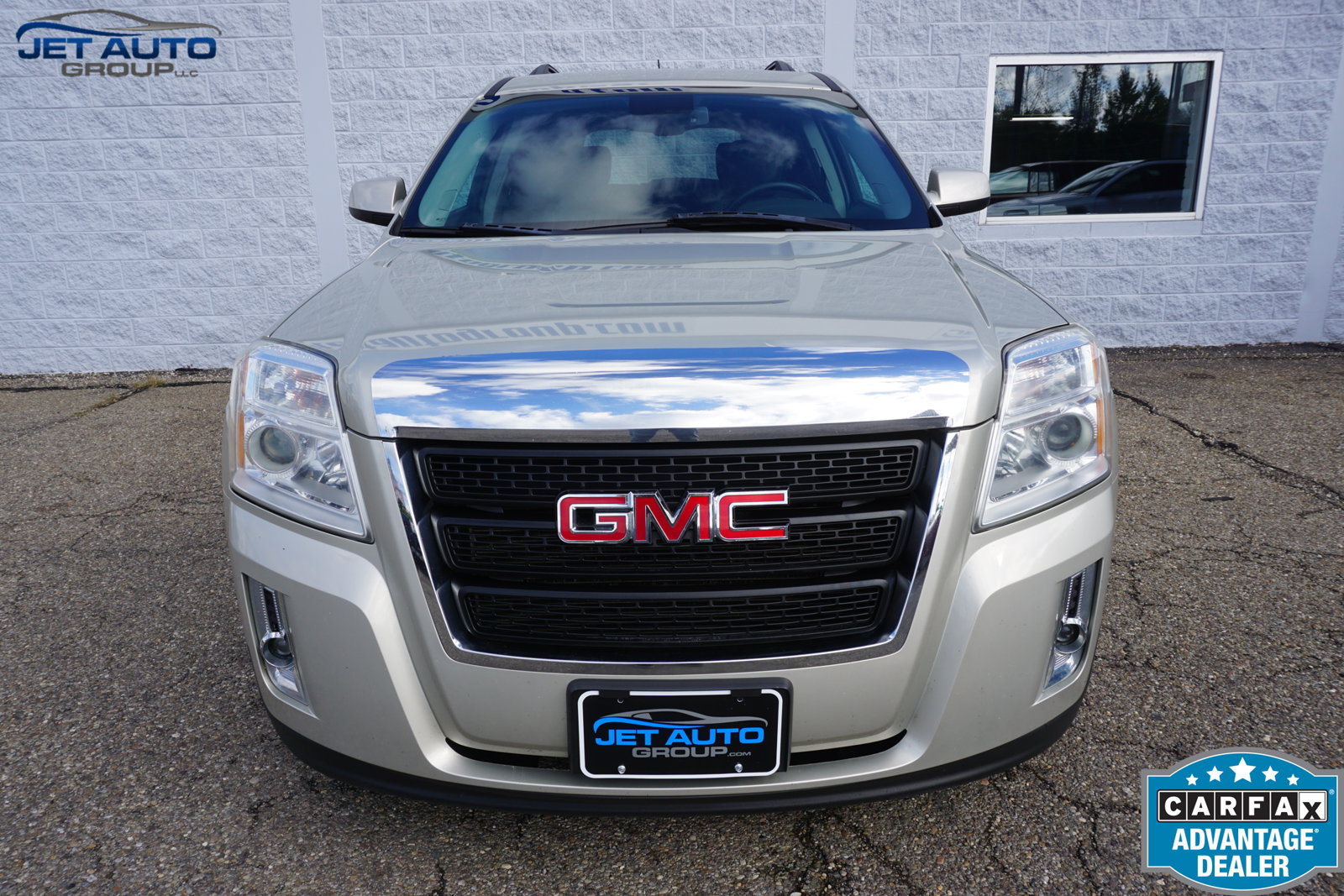 Used 2014 GMC Terrain SLE w/ Convenience Package AWD/4WD image 2