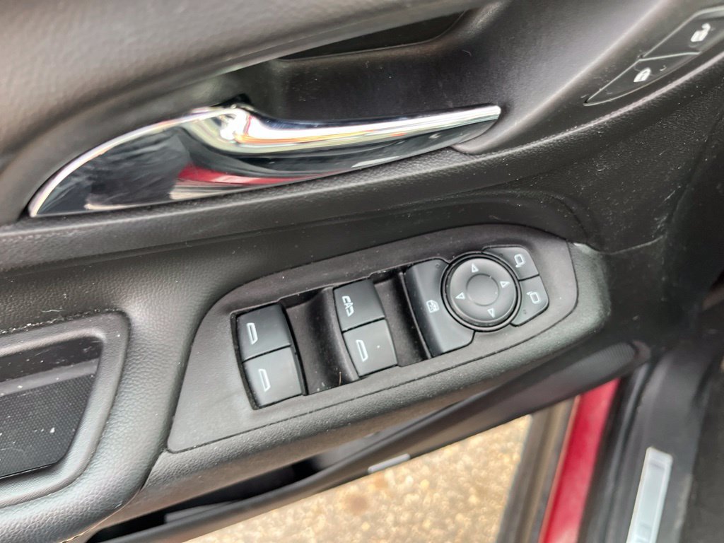 Used 2019 Chevrolet Equinox Premier AWD/4WD image 9