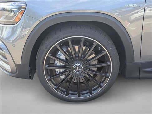 Used 2026 Mercedes-Benz GLB 35 AMG 4MATIC image 9