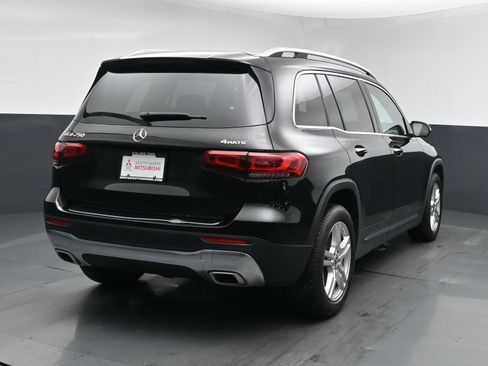 Used 2022 Mercedes-Benz GLB 250 4MATIC image 17