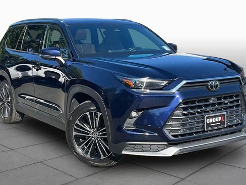 Certified 2024 Toyota Grand Highlander AWD Hybrid image 3