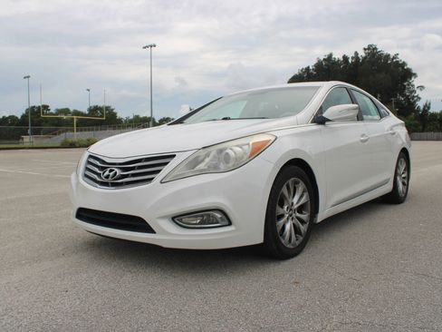 Used 2013 Hyundai Azera FWD image 3