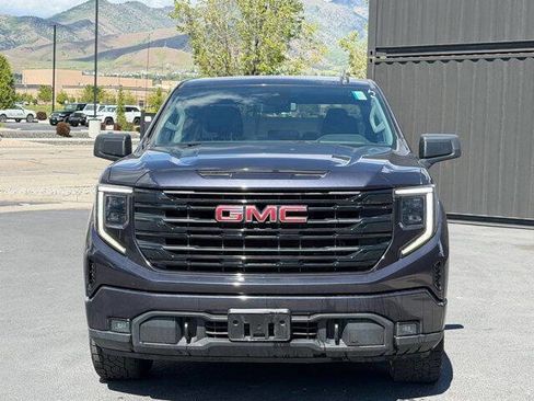 Used 2023 GMC Sierra 1500 Elevation AWD/4WD image 2