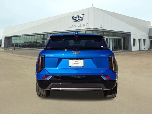 New 2026 Cadillac Optiq Luxury 1 image 5