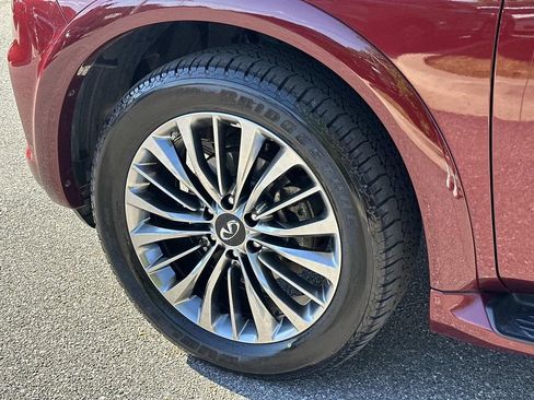 Used 2021 INFINITI QX80 Sensory w/ All-Season Package AWD/4WD image 41