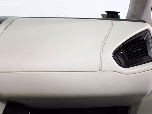 Used 2014 Aston Martin Vanquish Volante RWD image 39