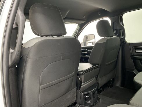 Used 2024 RAM 2500 Big Horn image 16