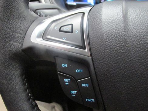 New 2024 Ford Edge SEL w/ Convenience Package image 33