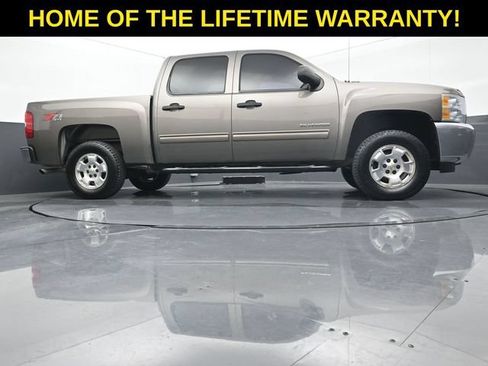 Used 2013 Chevrolet Silverado 1500 LT w/ All-Star Edition AWD/4WD image 37