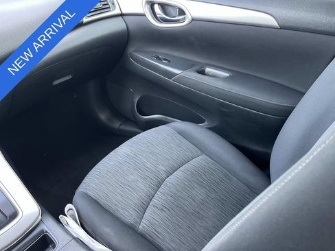 Used 2015 Nissan Sentra SV w/ Style Package FWD image 13
