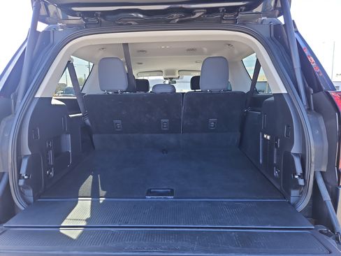 Certified 2025 Ford Expedition Max Active AWD/4WD image 13