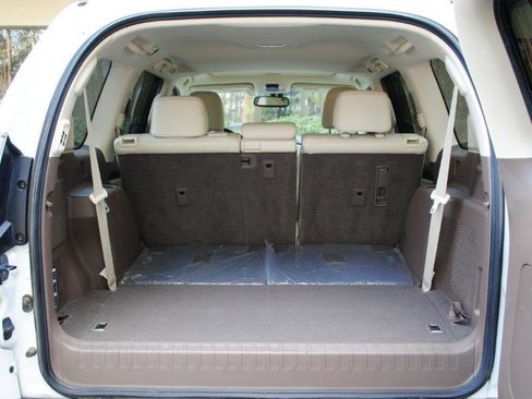 Used 2016 Lexus GX 460 Luxury image 40