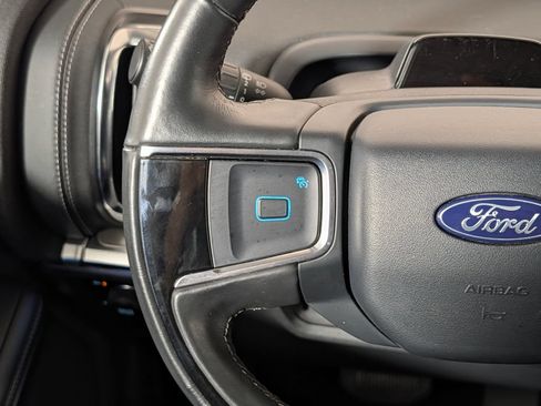 Certified 2025 Ford Expedition Max Platinum AWD/4WD image 16