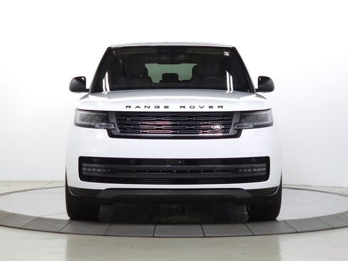 Certified 2025 Land Rover Range Rover Long Wheelbase SE AWD/4WD image 12