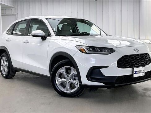 Certified 2023 Honda HR-V LX image 34