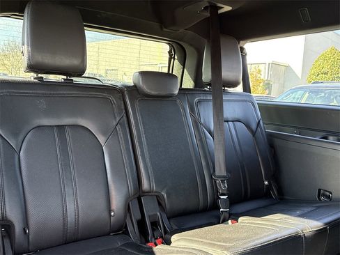 Used 2021 Ford Expedition Max Limited image 23