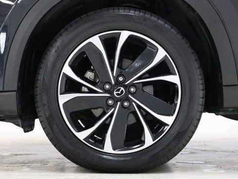 Used 2023 MAZDA CX-5 AWD 2.5 S w/ Premium Package image 11