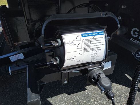 New 2025 Ford F550 2WD Regular Cab Super Duty image 14