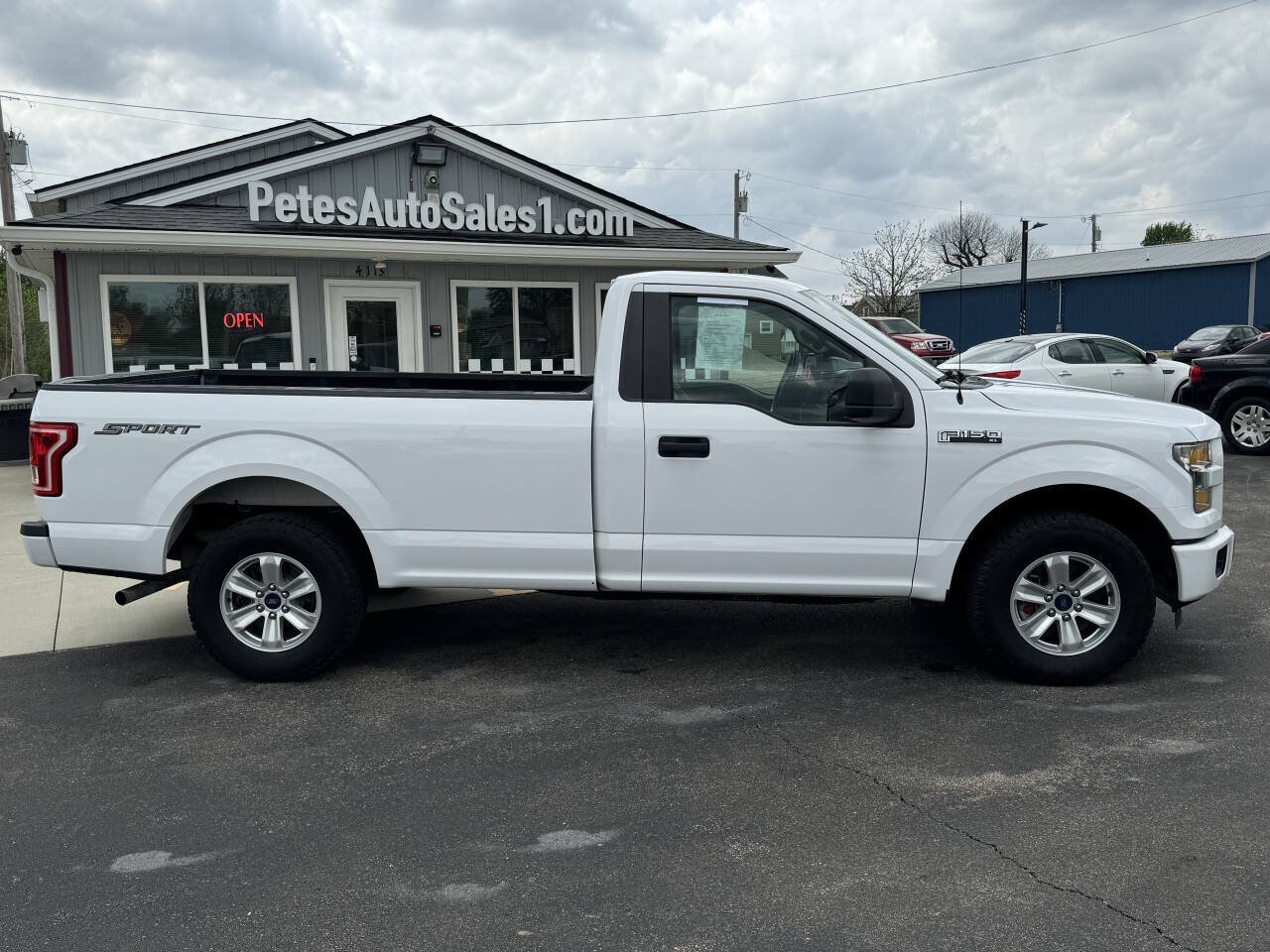 Used 2016 Ford F150 XL w/ Equipment Group 101A Mid RWD image 14