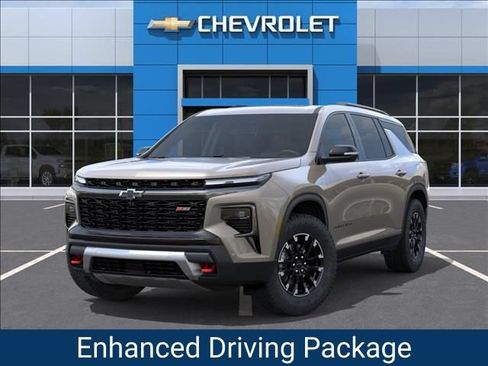 New 2026 Chevrolet Traverse Z71 w/ Enhanced Driving Package AWD/4WD image 6
