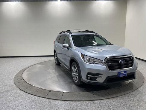Used 2022 Subaru Ascent Limited w/ Technology Package image 7